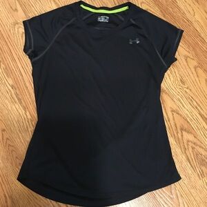 Under Armour Women's Black Short Sleeve Tee